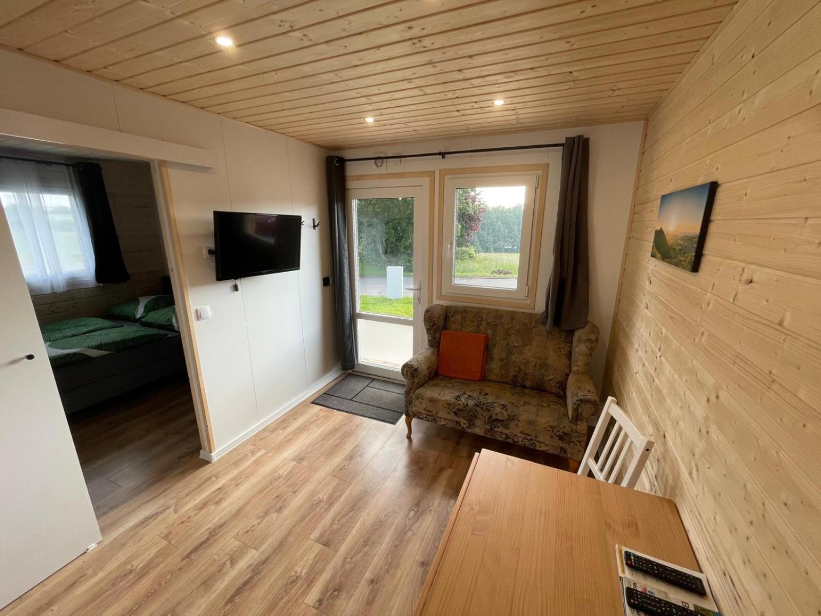 Tinyhaus #1 Huelben - Ortsrand - Kostenlose Parkplaetze Hulben Exterior foto